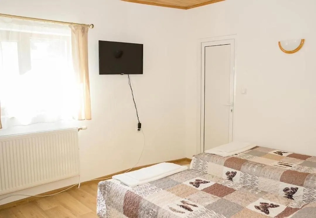 Holiday home Kъща За Гости Калимански Рай Kalimantsi Bulgaria