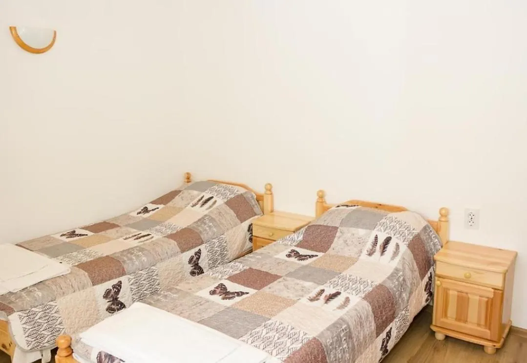 Holiday home Kъща За Гости Калимански Рай Kalimantsi